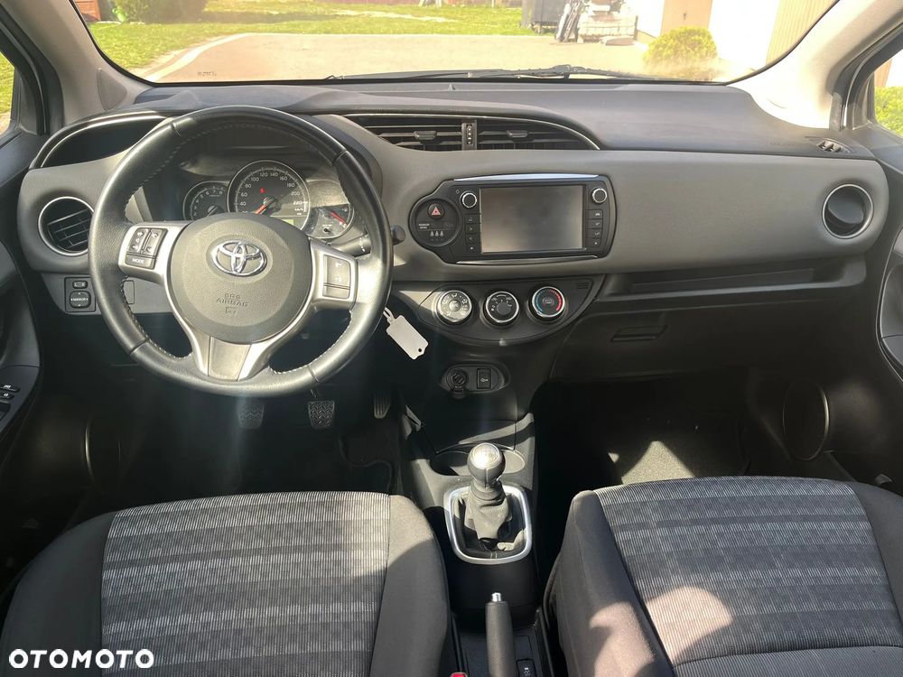 Toyota Yaris 1.0 VVT-i - 16