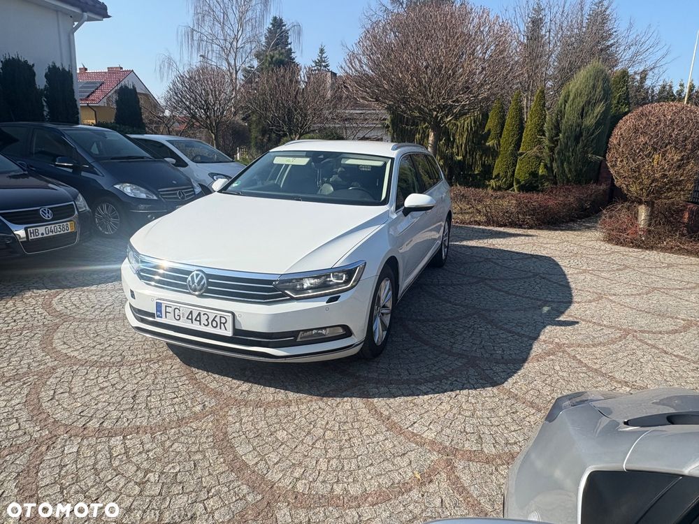 Volkswagen Passat 2.0 TDI BMT Comfortline DSG - 1