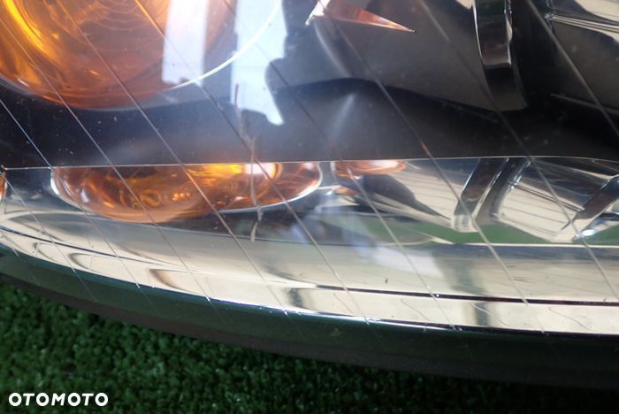 AUDI A4 B7 XENON reflektor prawy lampa prawa - 4