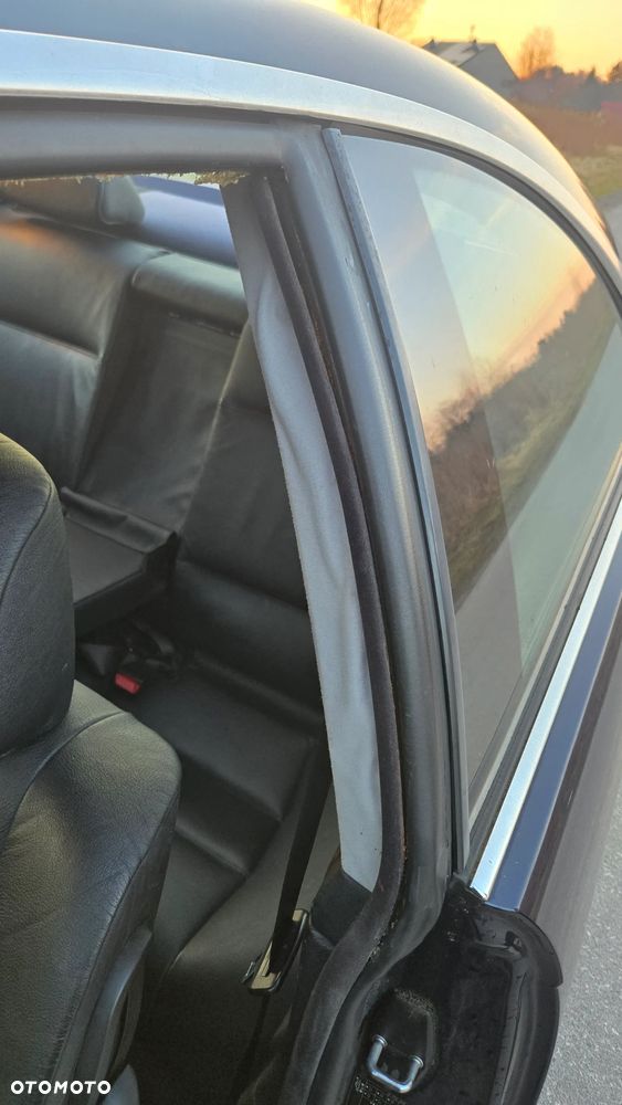 BMW Seria 3 330 Ci - 25