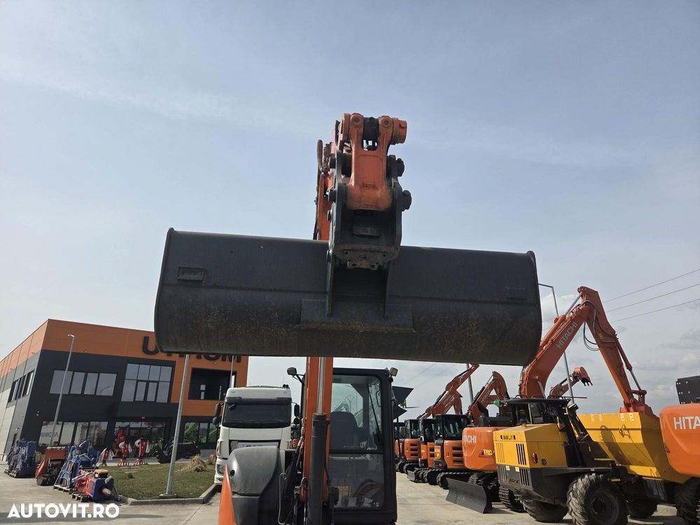 Hitachi ZX65USB-6, 2019, 2.006h, 6,5 TONE, CUPLA RAPIDA+2 CUPE EXCAVARE NOI+1 cupa taluz, inst picon pe brate, instal hidr rotire pe brate, LAMA NIVELARE, ad sapare 4,5m, ridica 4t, AC, posibilitate leasing-PROMOTIE 41900EUR+Tva - 21