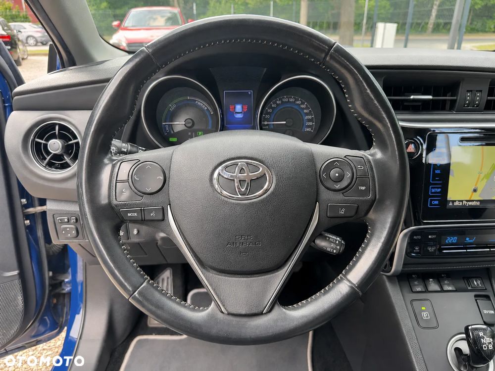 Toyota Auris - 14