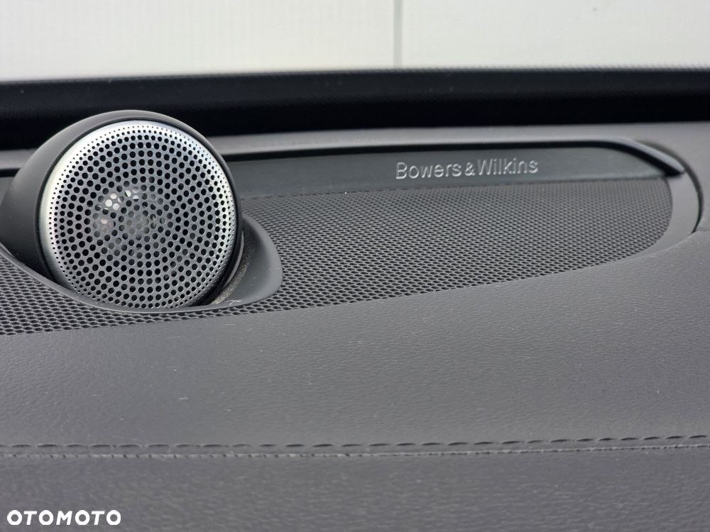 Volvo XC 90 - 30