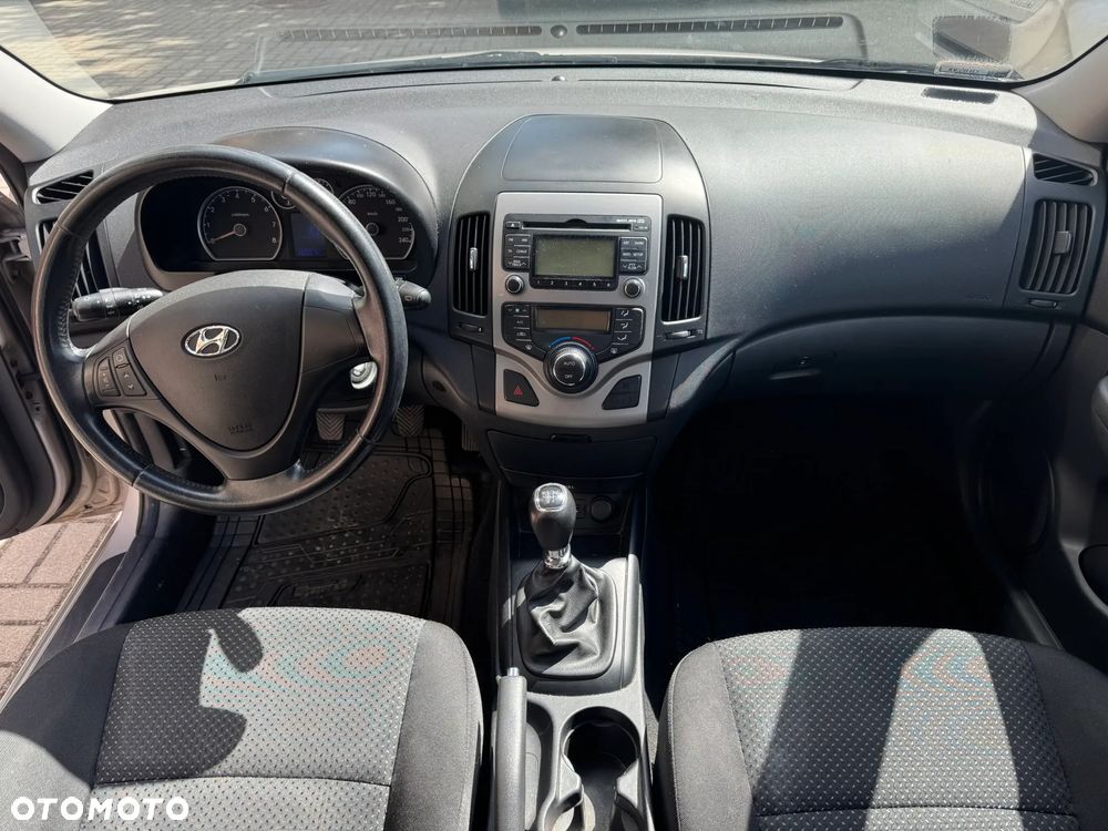 Hyundai i30 1.4 Classic - 10