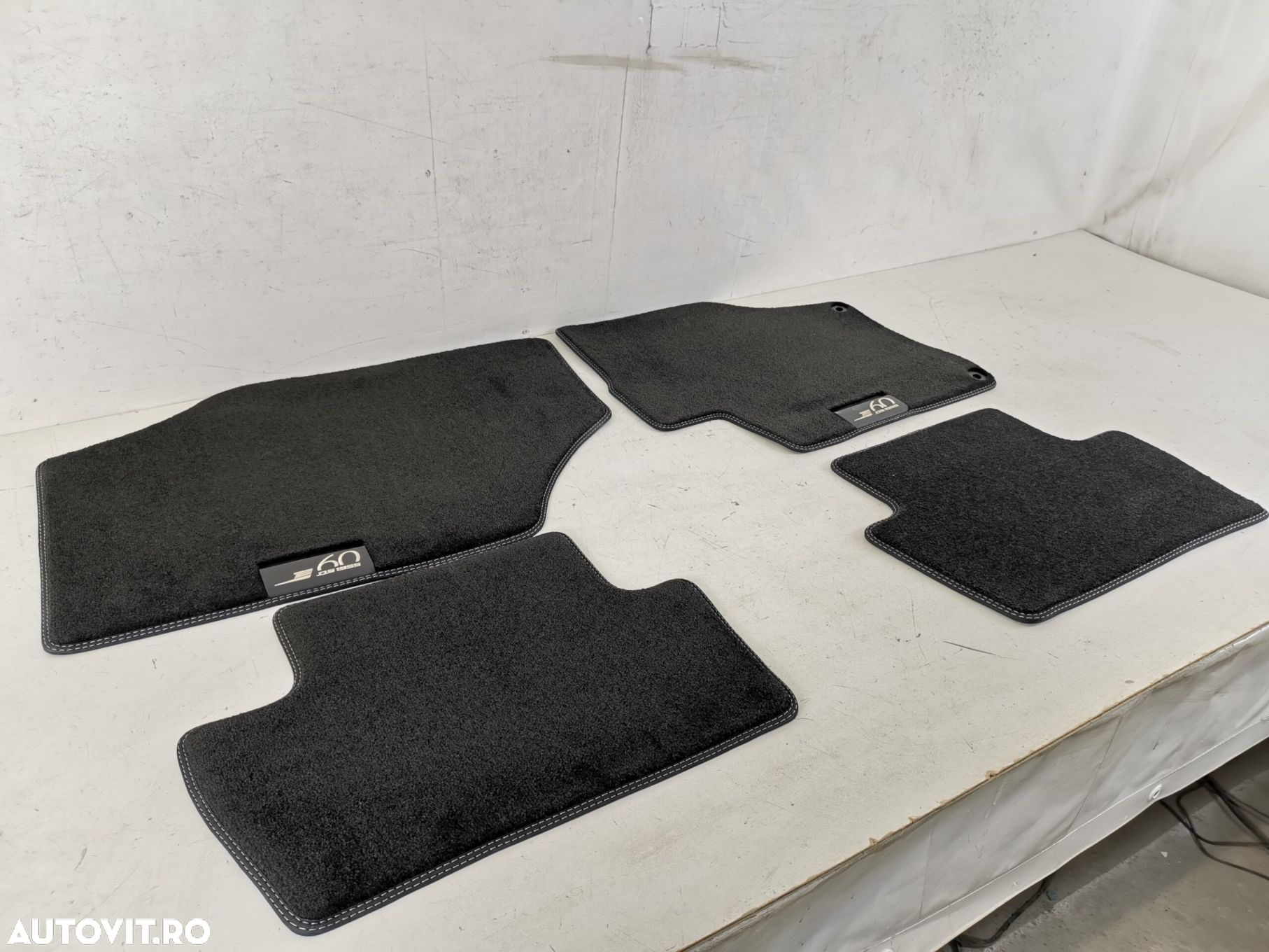 Set Covorase Premium Editie Speciala NOI Citroen  DS4 2010 2011 2012 2 - 3