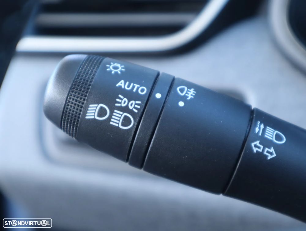 Renault Clio 1.5 Blue dCi Evolution - 32