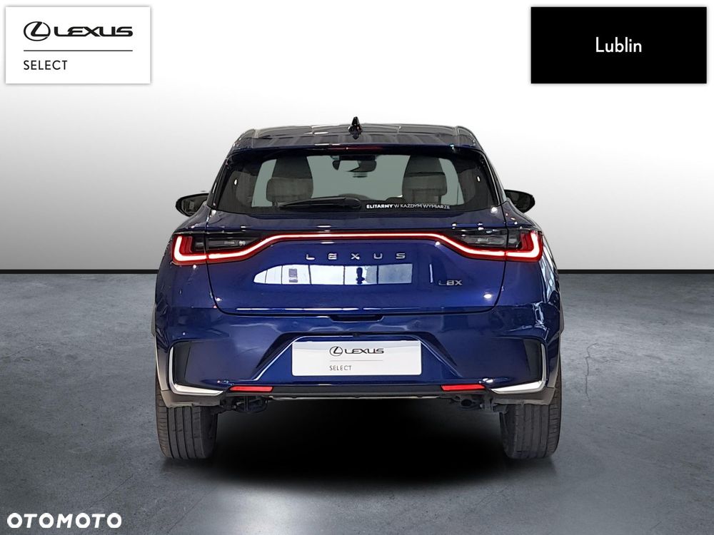 Lexus LBX 1.5 Hybrid Elegant - 4