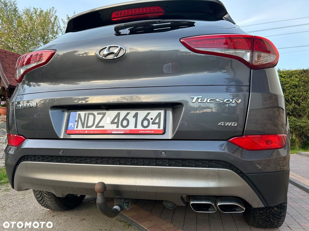 Hyundai Tucson 2.0 CRDI Comfort 4WD - 11