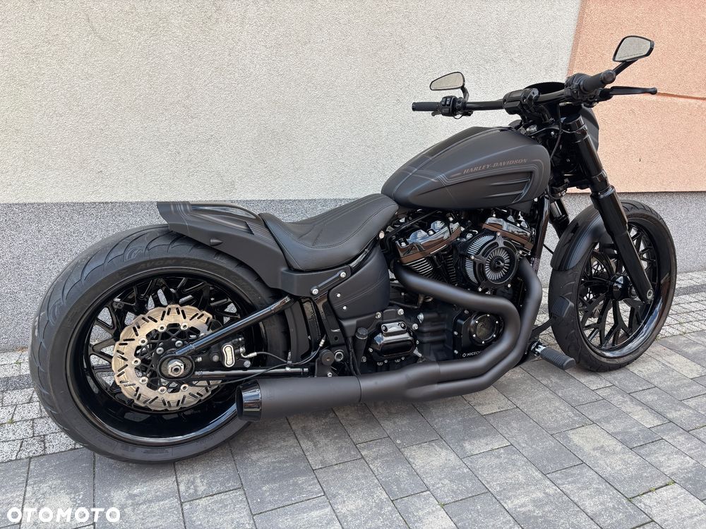 Harley-Davidson FXSB Breakout - 24