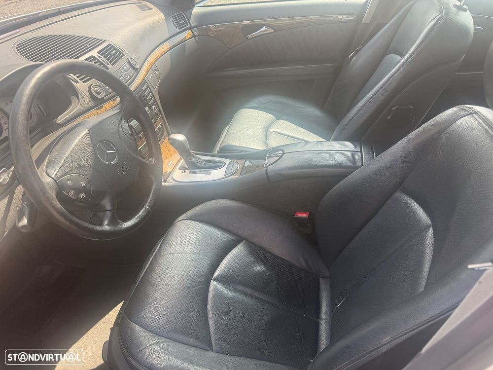 Mercedes-Benz E 220 CDI Auto Avantgarde - 11