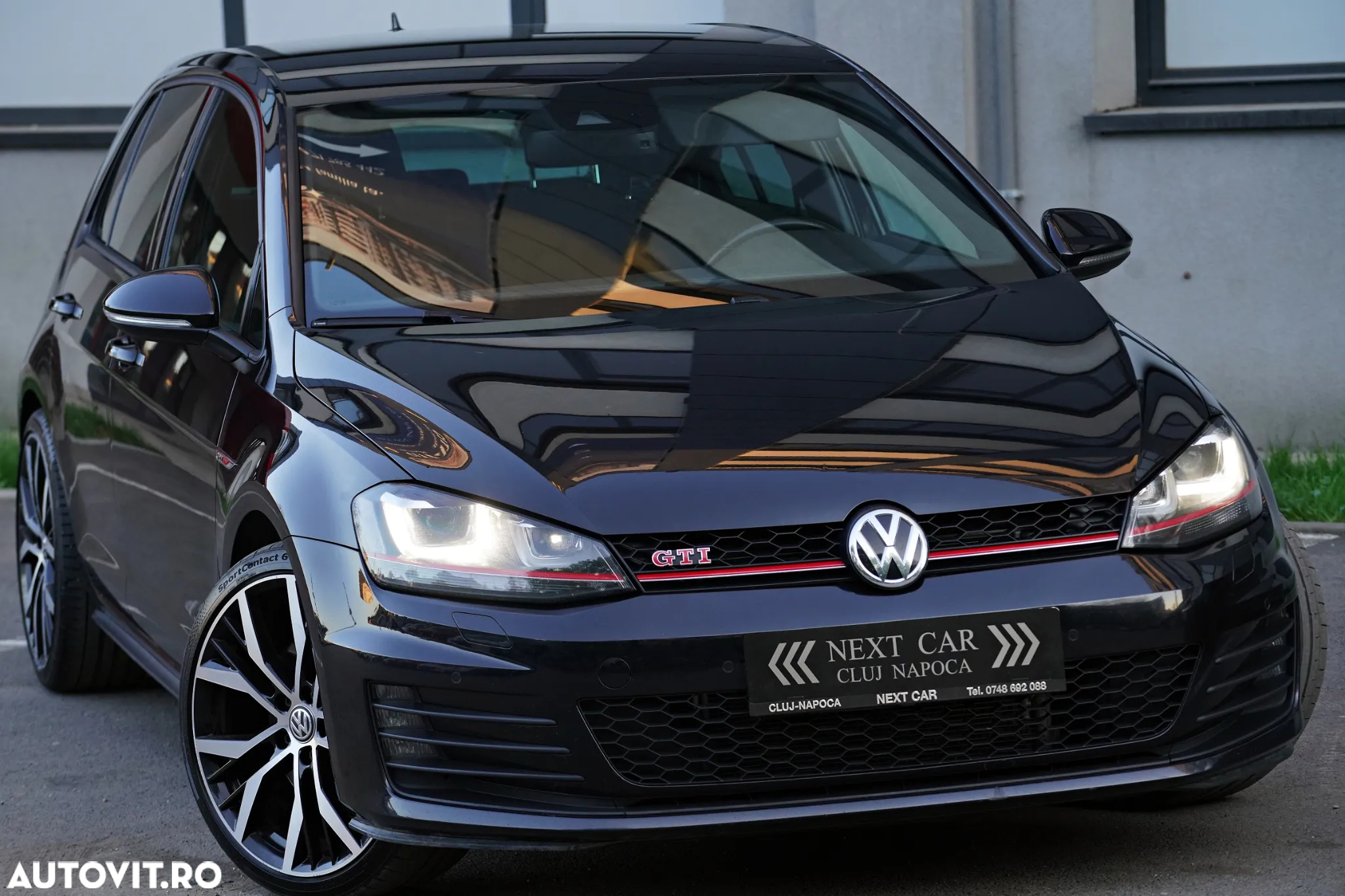 Volkswagen Golf 2.0 TSI BMT GTI Performance - 2