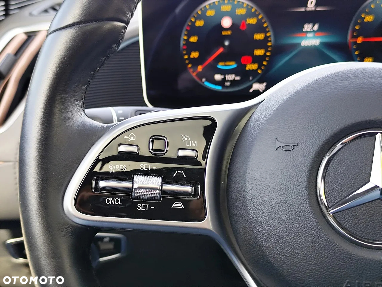 Mercedes-Benz EQC 400 4-Matic Sport - 20