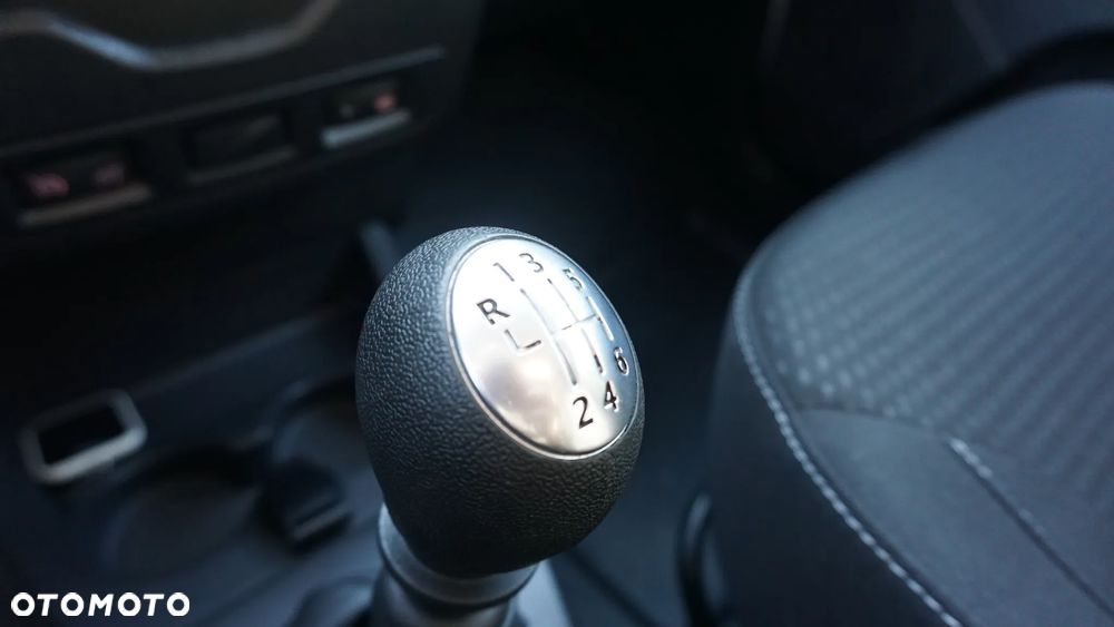 Dacia Lodgy 1.5 Blue dCi Laureate S&S EU6d - 35