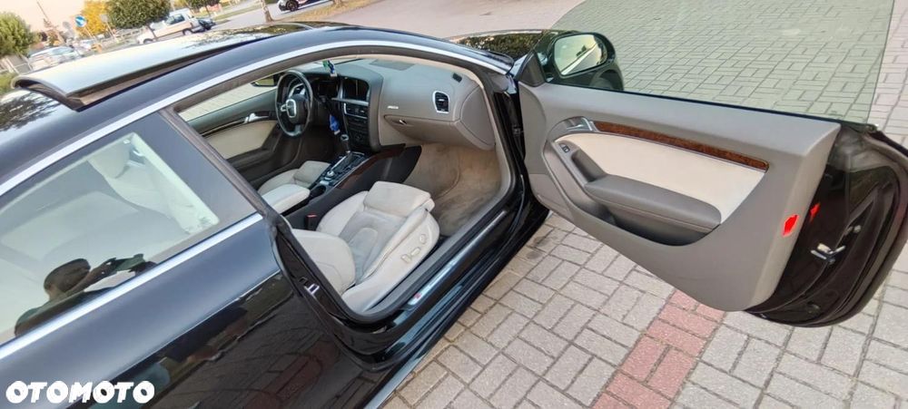 Audi A5 Coupé 2.7 TDI Multitronic - 18