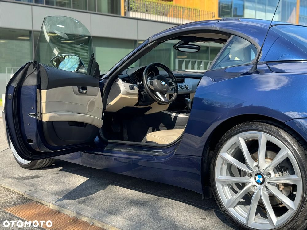 BMW Z4 sDrive30i - 14