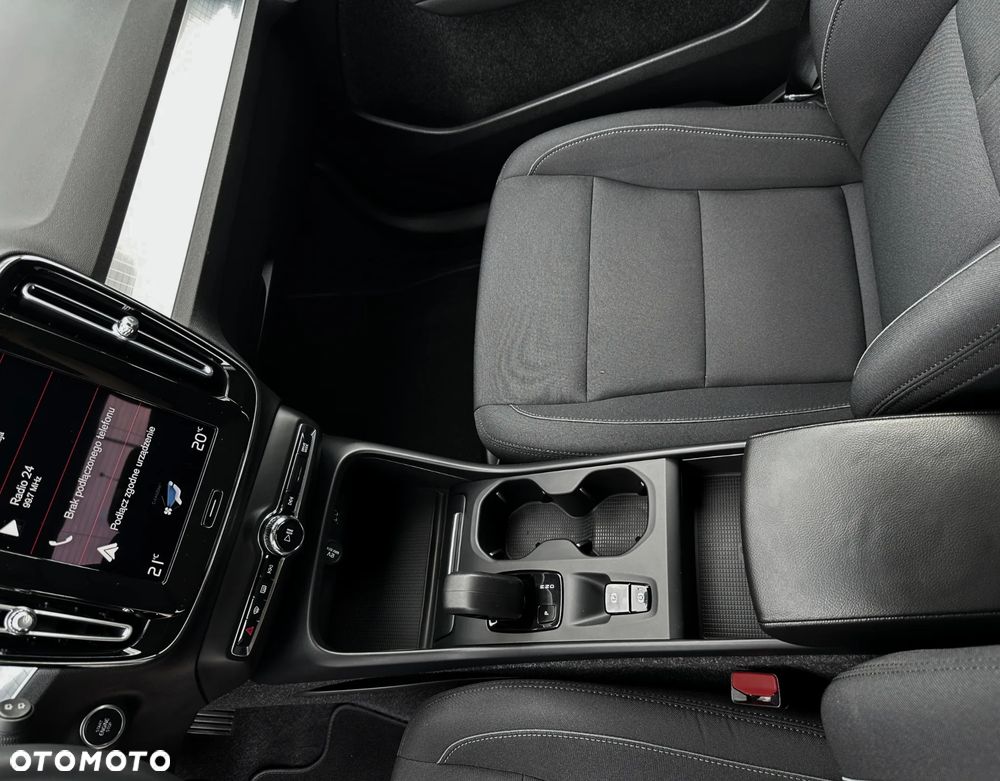 Volvo XC 40 - 27