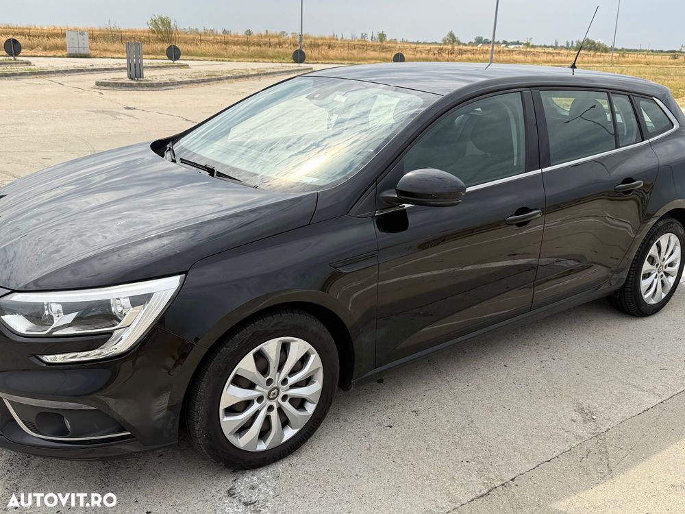 Renault Megane 1.5 dCI Zen - 8