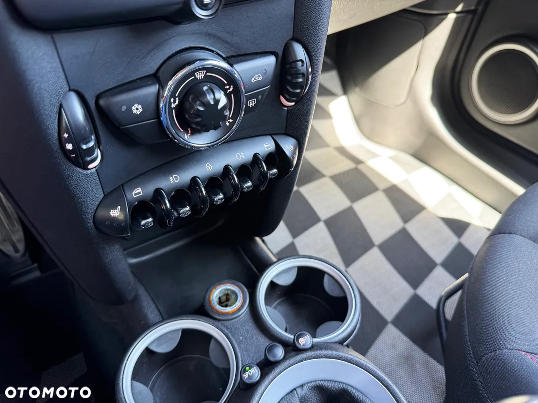 MINI John Cooper Works Clubman - 31
