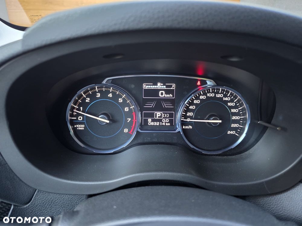 Subaru Forester 2.0 i Active Lineartronic - 8