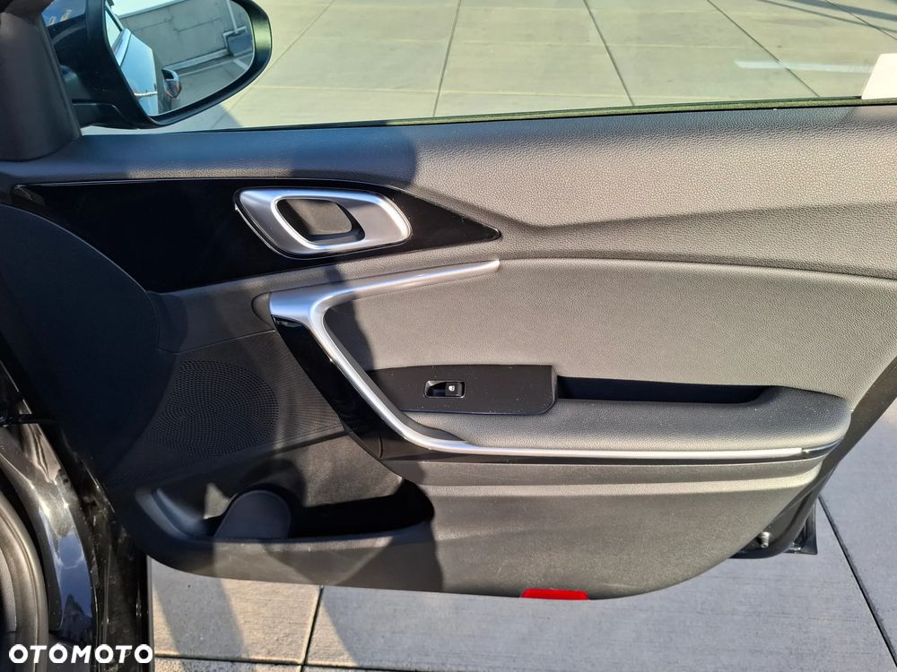 Kia Ceed 1.5 T-GDI GT-Line - 39
