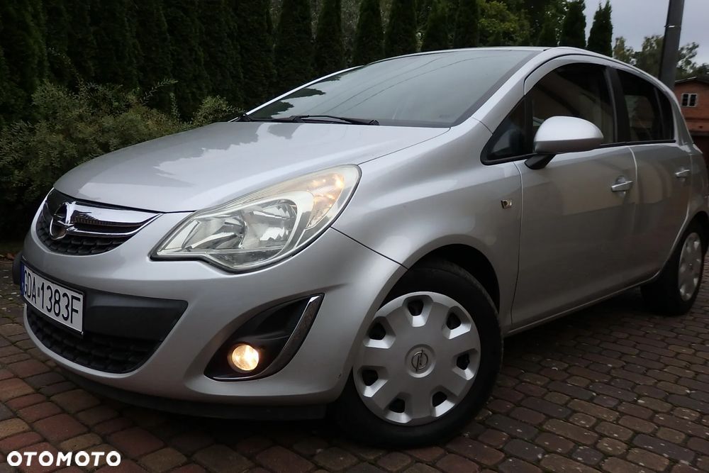 Opel Corsa 1.2 16V 111 - 2