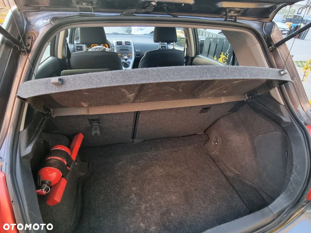 Toyota Auris 1.4 D-4D Premium - 14