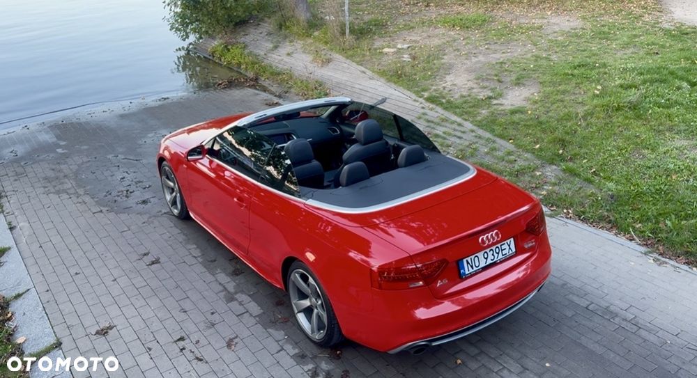 Audi A5 Cabrio - 38