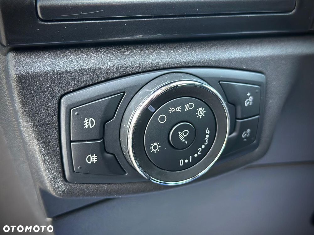 Ford Mondeo - 24