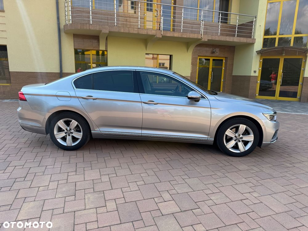 Volkswagen Passat 2.0 TSI Elegance DSG - 5