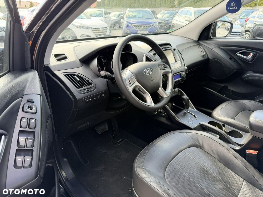 Hyundai ix35 - 11