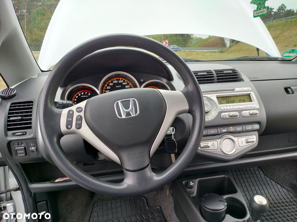Honda Jazz 1.4 LS - 19