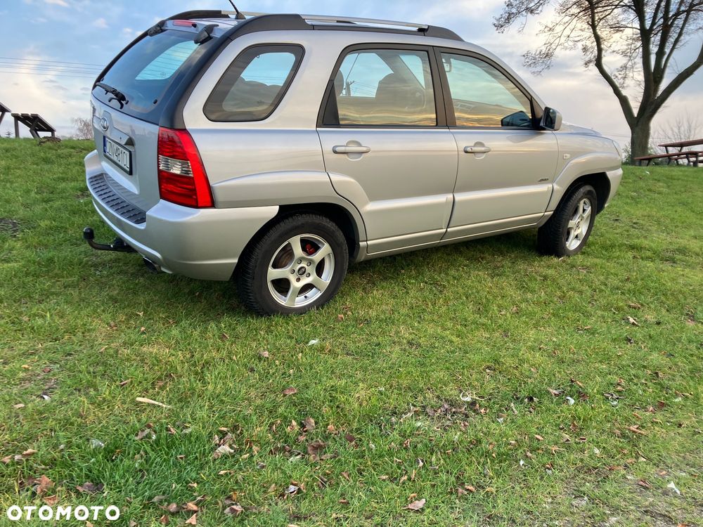 Kia Sportage 2.0 CRDI DPF LX - 6