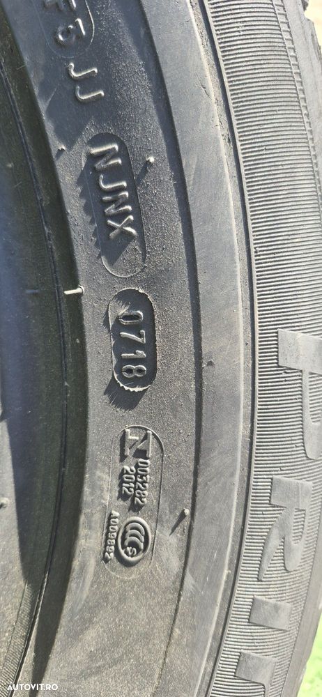 Anvelope Michelin 2x235 55 17 dot 18 mm 5.4 - 6