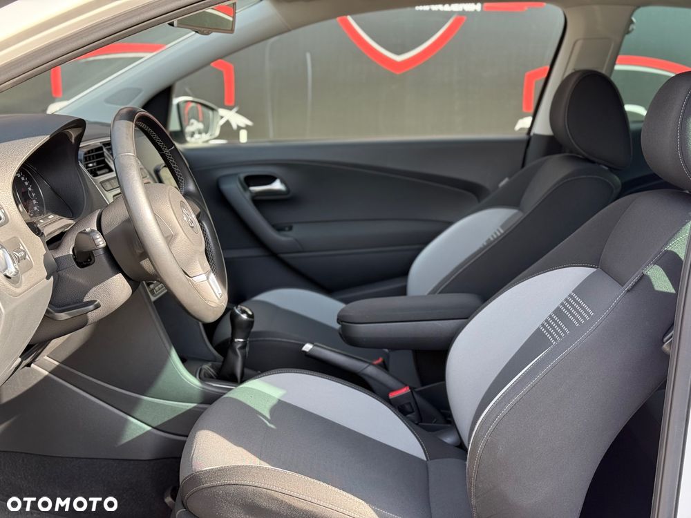 Volkswagen Polo 1.2 Life - 16