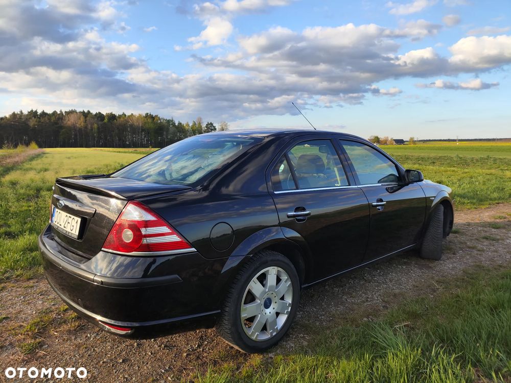 Ford Mondeo 2.0 FF Titanium - 5
