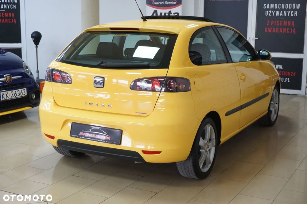 Seat Ibiza SC 1.4 16V Reference - 4