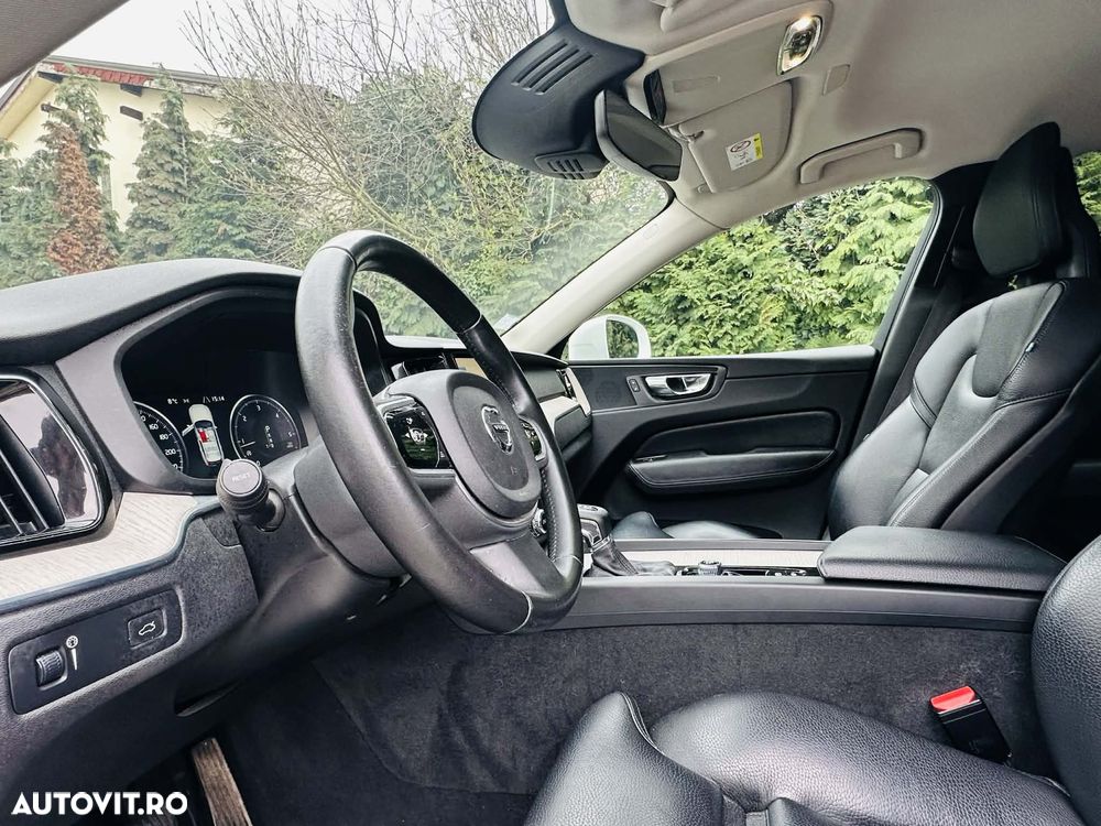 Volvo XC 60 D4 AWD Geartronic Inscription - 9