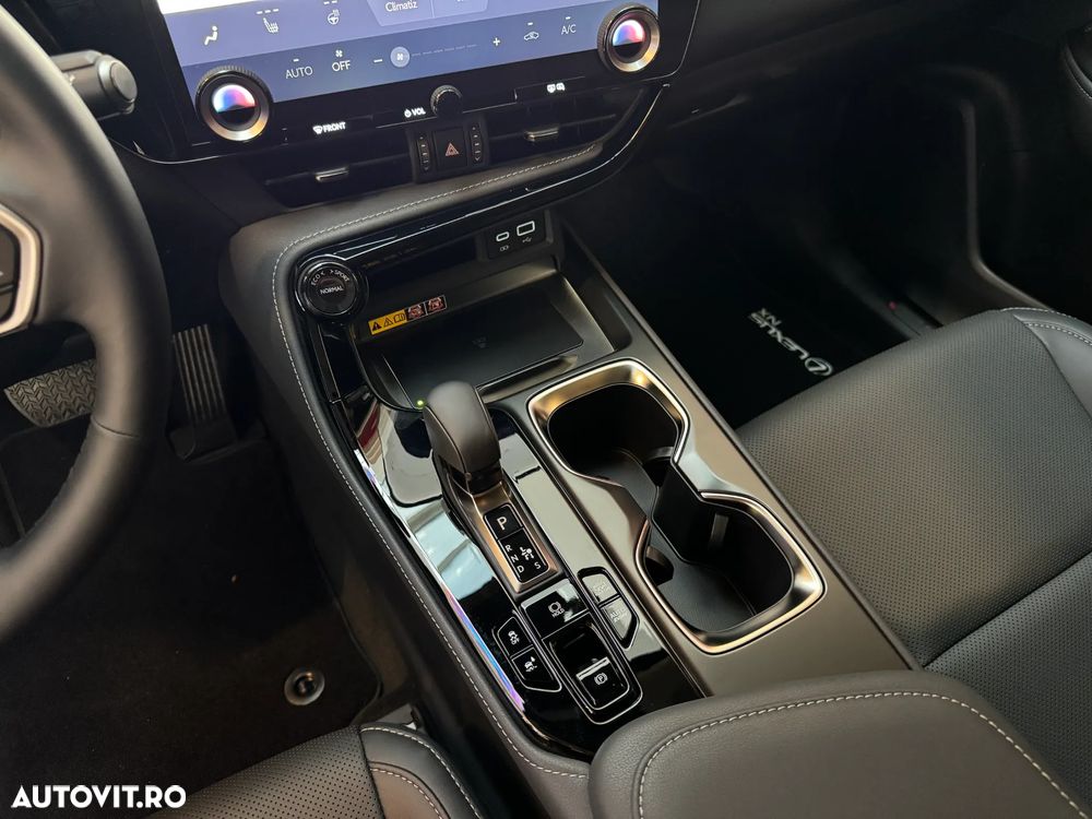 Lexus Seria NX 450h+ AWD CVT PHEV Executive - 16