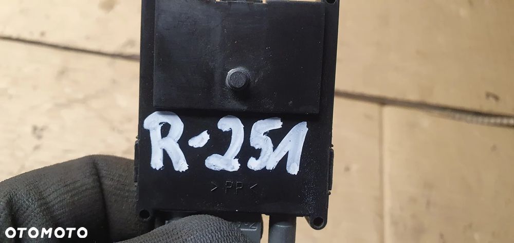 Wzmacniacz anteny moduł Mercedes R-Klasa W251 A1648201689 - 6