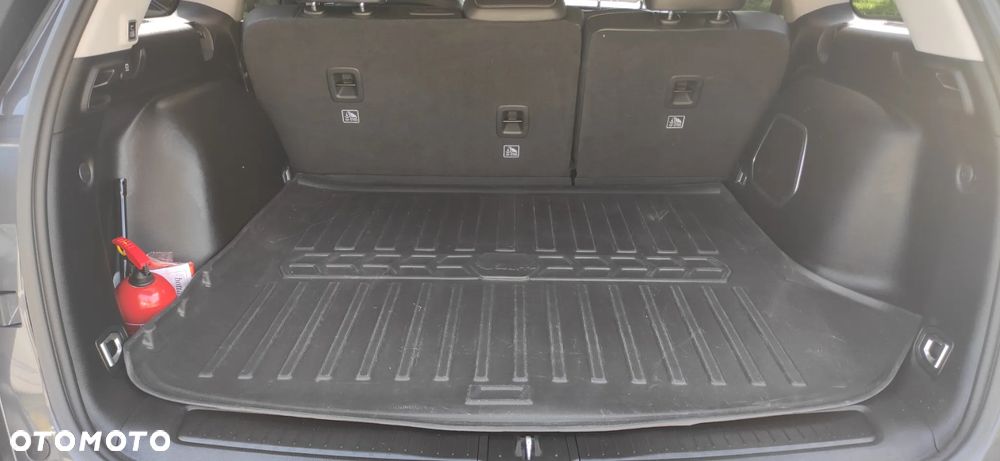 Jeep Grand Cherokee - 15