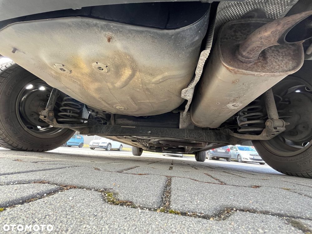 Ford Fiesta 1.25 Trend EU5 - 36