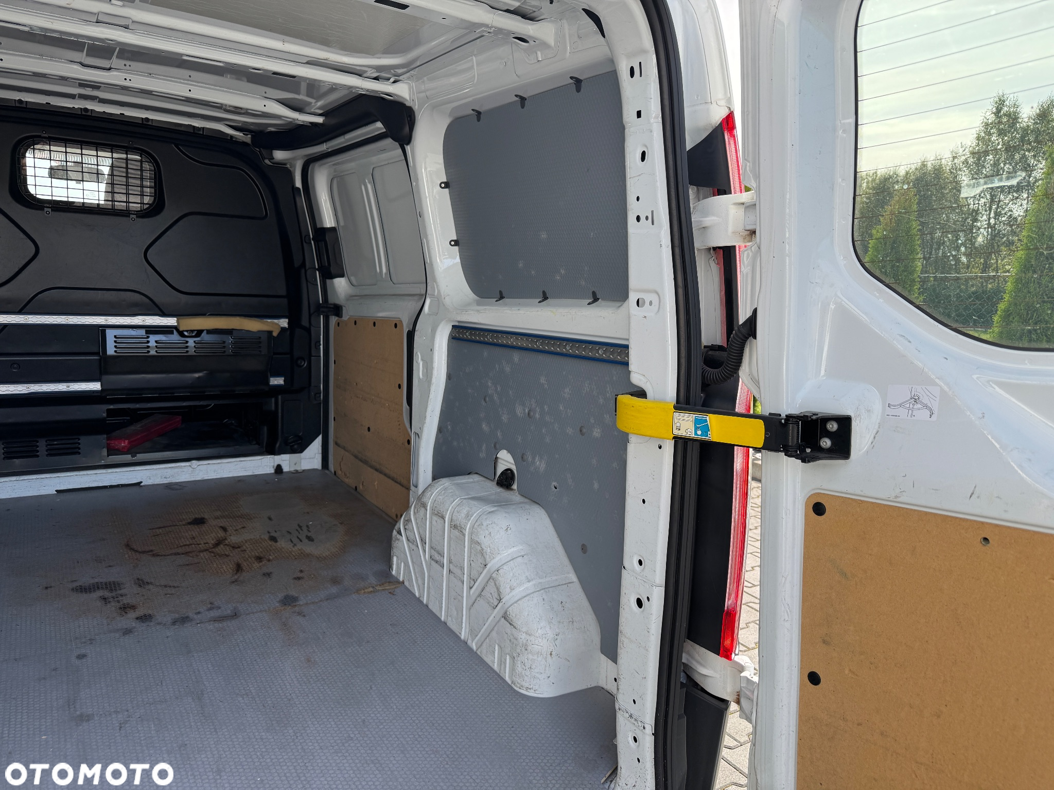 Ford transit custom - 15
