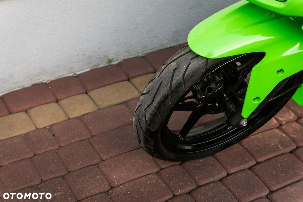 Kawasaki Ninja - 7