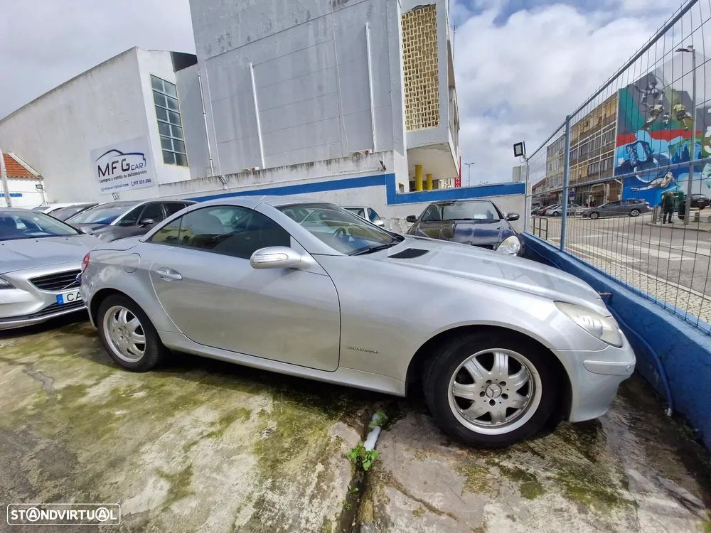 Mercedes-Benz SLK 200 - 2