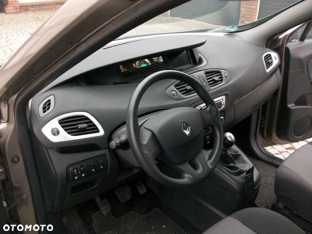 Renault Scenic ENERGY TCe 115 S&S Xmod Paris - 17