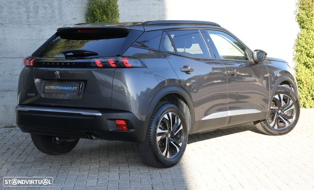 Peugeot 2008 1.2 PureTech Allure Pack - 5