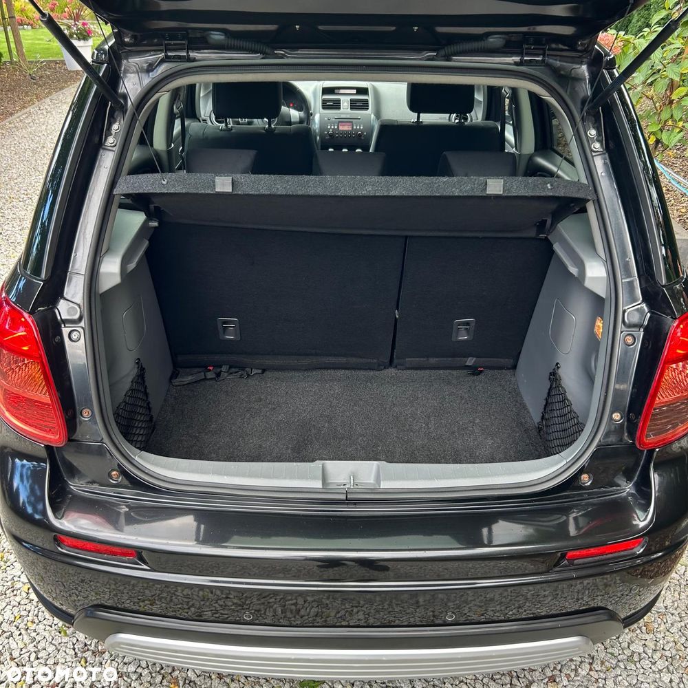 Suzuki SX4 1.6 VVT 4x4 Comfort - 18