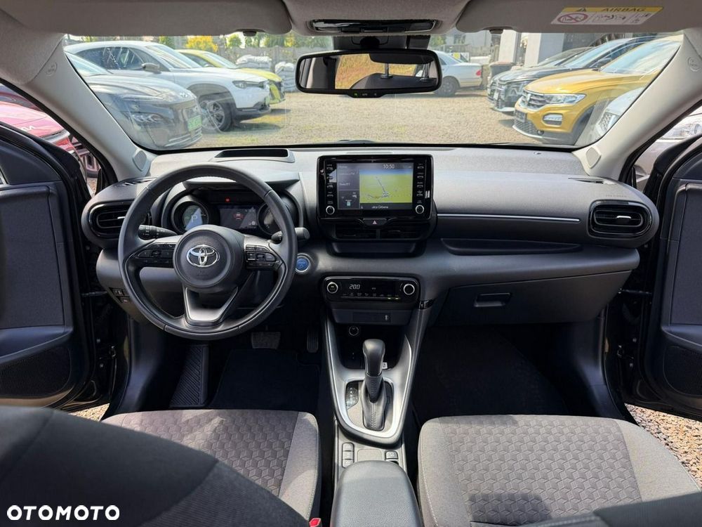 Toyota Yaris - 6