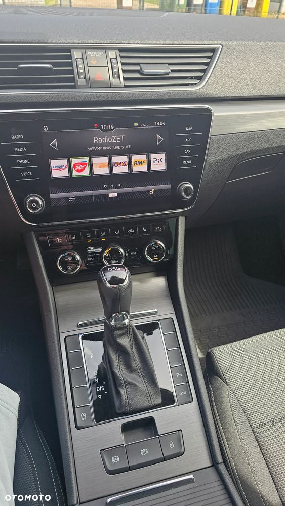 Skoda Superb 1.5 TSI ACT Active DSG - 3