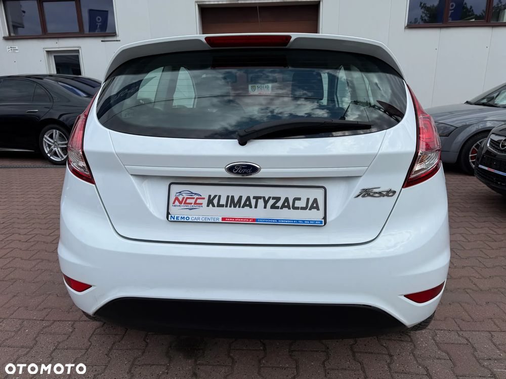 Ford Fiesta 1.25 Celebration - 7